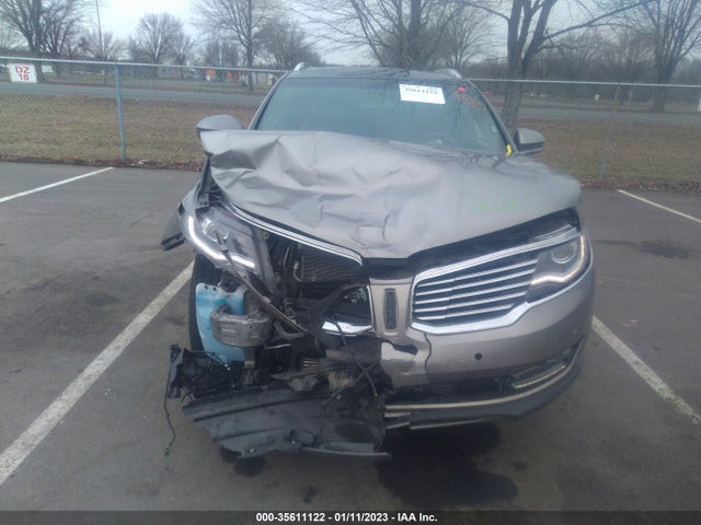2016 Lincoln MKX, VIN: 2LMPJ6LP1GBL40595