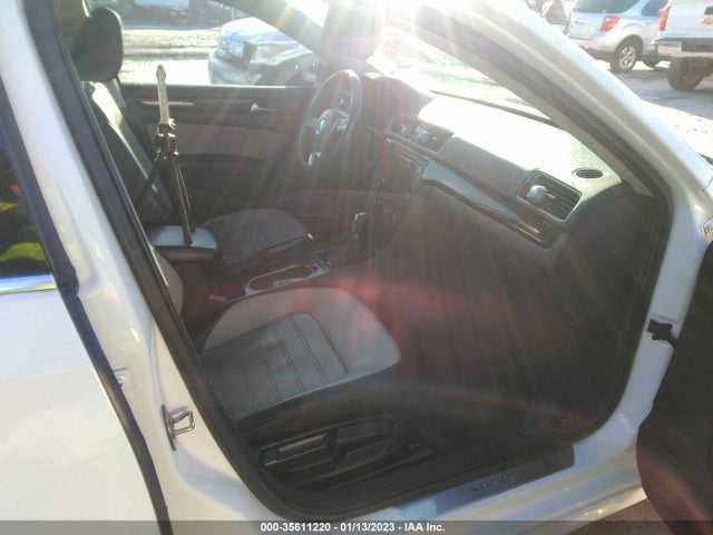 1VWBT7A34FC072955 Volkswagen Passat 1.8t Sport