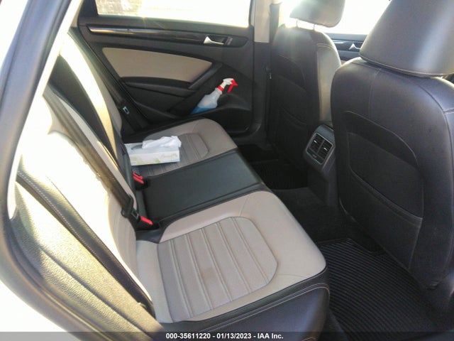 1VWBT7A34FC072955 Volkswagen Passat 1.8t Sport
