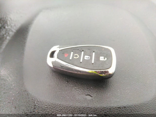 Chevrolet Trax Lt 2018 KL7CJLSB8JB632418 Image 3