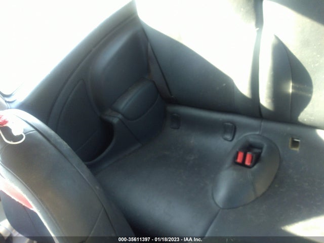 2003 MINI COOPER HARDTOP VIN: WMWRC33453TC47211