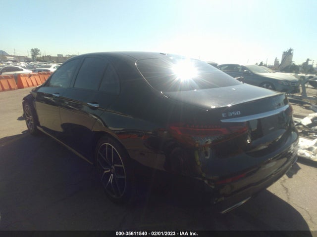 2022 Mercedes-Benz E-Class, VIN: W1KZF8DB6NB083337