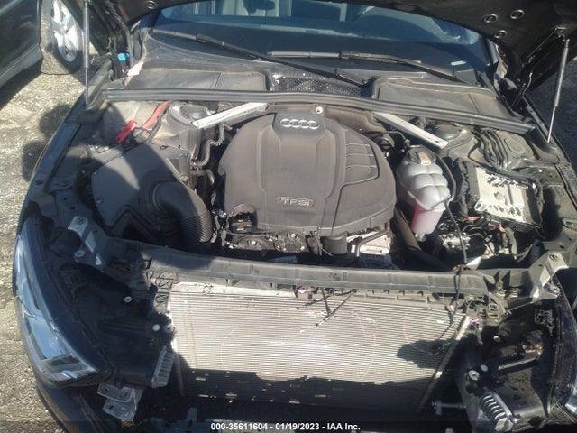 2019 Audi A4, VIN: WAUENAF48KN014366