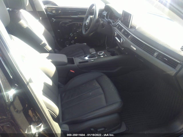 2019 Audi A4, VIN: WAUENAF48KN014366