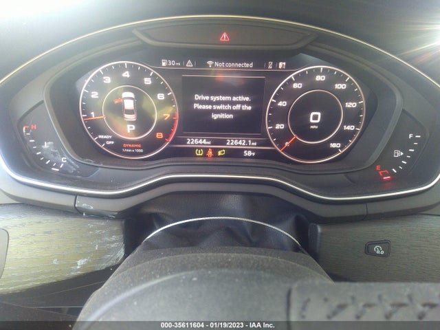 2019 Audi A4, VIN: WAUENAF48KN014366