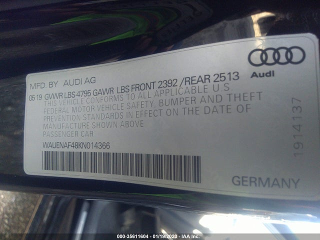 2019 Audi A4, VIN: WAUENAF48KN014366