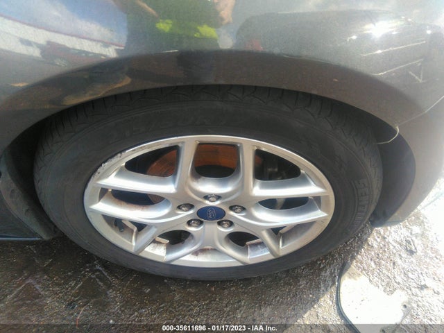 2015 FORD FOCUS SE VIN: 1FADP3K26FL298466