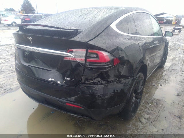 Tesla Model X 75d/100d/p100d 2018 5YJXCDE21JF110517 Image 6
