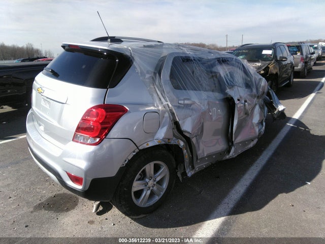 Chevrolet Trax Lt 2022 KL7CJPSM3NB559618 Image 4