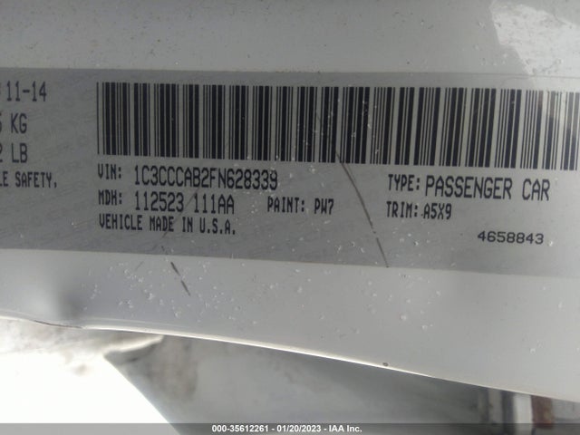1C3CCCAB2FN628339 Chrysler 200 Limited