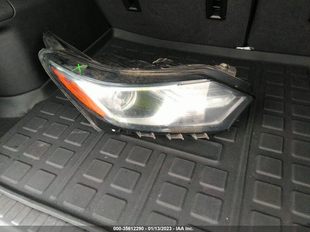Chevrolet EQUINOX LT 2018 3GNAXSEV2JS576755 Image 4