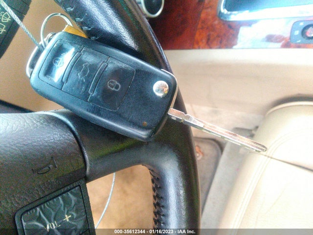 Volkswagen Touareg 2004 WVGBC77L54D056664 Image 3