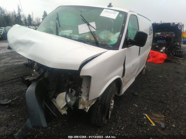 Chevrolet EXPRESS CARGO VAN 2017 1GCWGAFF1H1114070 Image 2