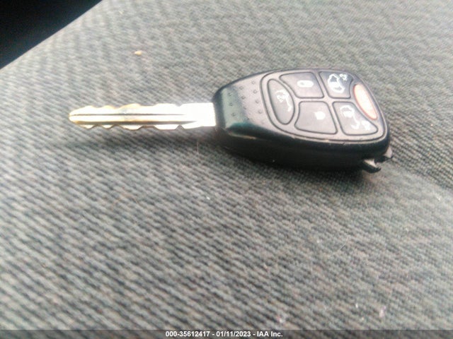 Dodge Grand Caravan Sxt 2005 2D4GP44L05R214783 Image 3