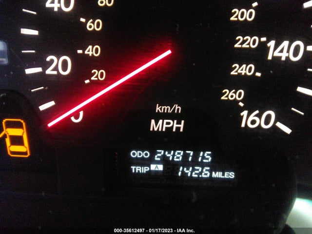 Lexus LS 430 2003 JTHBN30F130120912 Image 8