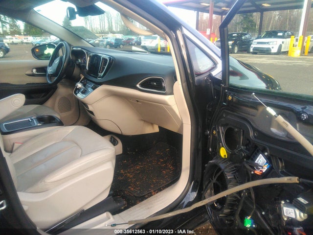 2021 Chrysler Pacifica, VIN: 2C4RC1BG7MR584388