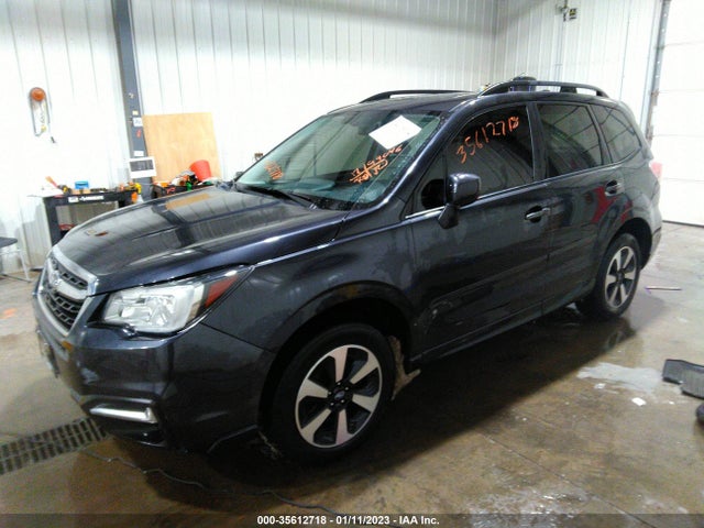 2017 SUBARU FORESTER PREMIUM VIN: JF2SJAECXHH557933