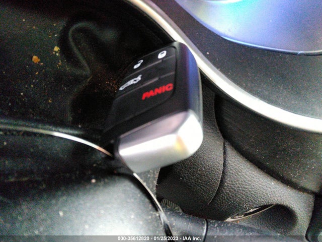 Chrysler 200 Limited 2015 1C3CCCAB8FN684706 Image 3