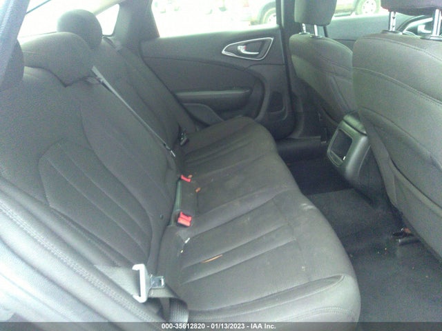 Chrysler 200 Limited 2015 1C3CCCAB8FN684706 Image 9