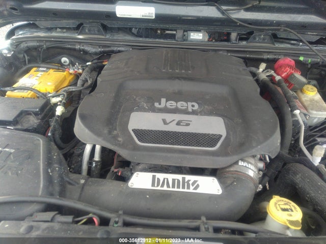 2016 Jeep Wrangler, VIN: 1C4BJWDGXGL199471