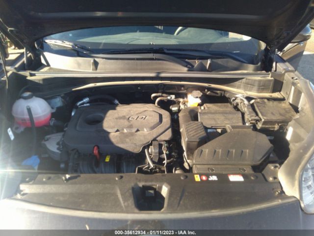 KNDPMCAC9M7942817 KIA Sportage Lx