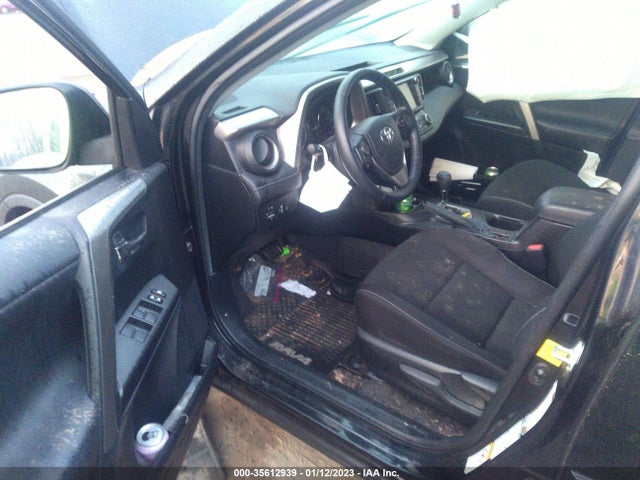2016 Toyota RAV4, VIN: JTMRJREV5GD044981