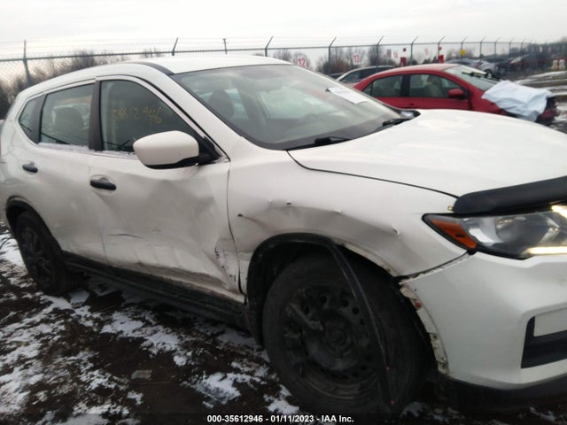 2017 Nissan Rogue, VIN: 5N1AT2MV1HC784384