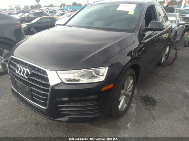 WA1BCCFS2JR002219 Audi Q3 Premium/sport Premium