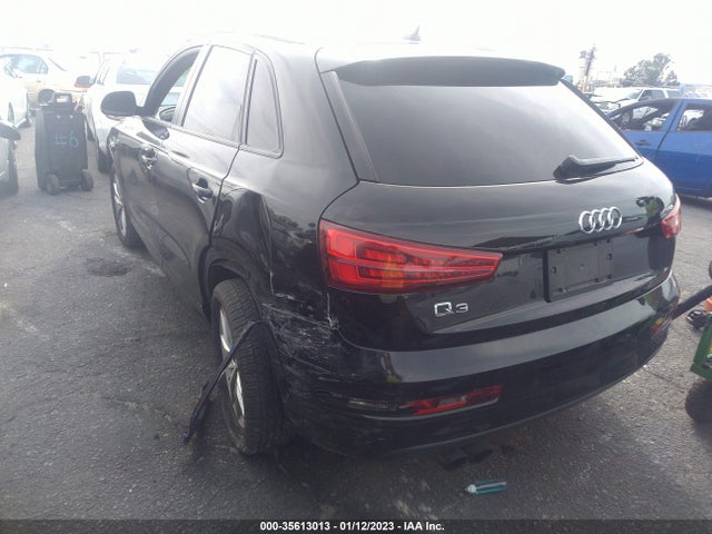 WA1BCCFS2JR002219 Audi Q3 Premium/sport Premium
