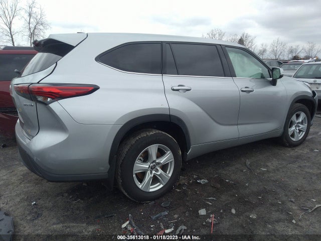 2022 Toyota Highlander, VIN: 5TDBBRCH2NS553956