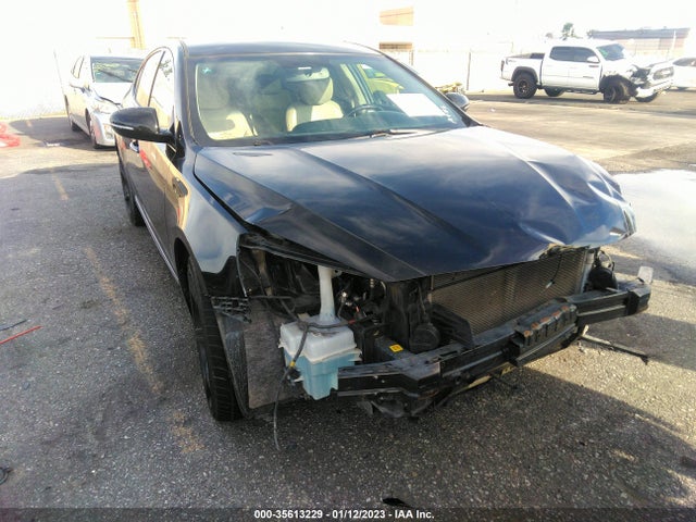 2015 Kia Cadenza, VIN: KNALN4D75F5169730