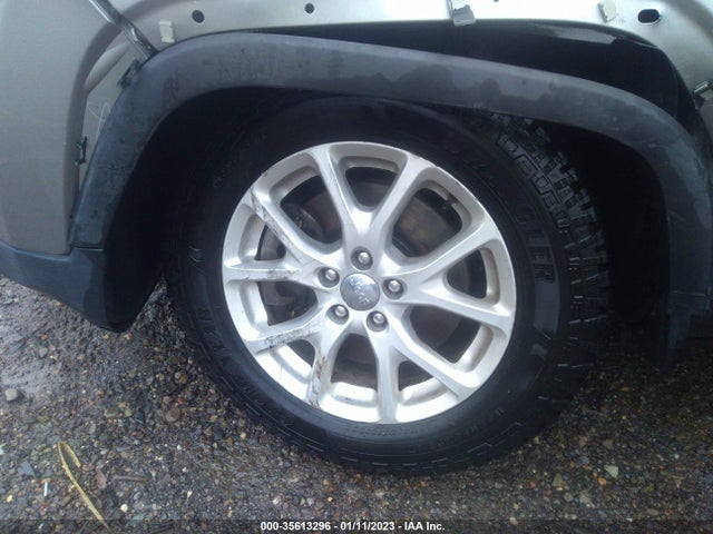 Aukcja sprzedaży 2015 Jeep Cherokee Latitude, vin: 1C4PJMCB3FW546183, numer aukcji: 35613296