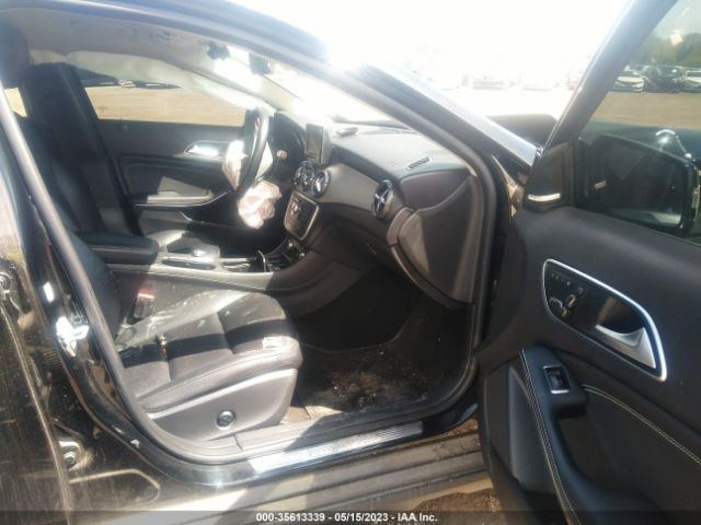WDCTG4EBXFJ120217 Mercedes-Benz Gla-class Gla 250
