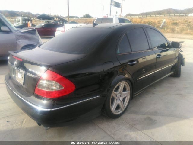 2008 MERCEDES-BENZ E 63 AMG WDBUF77X78B227132 Photo 3