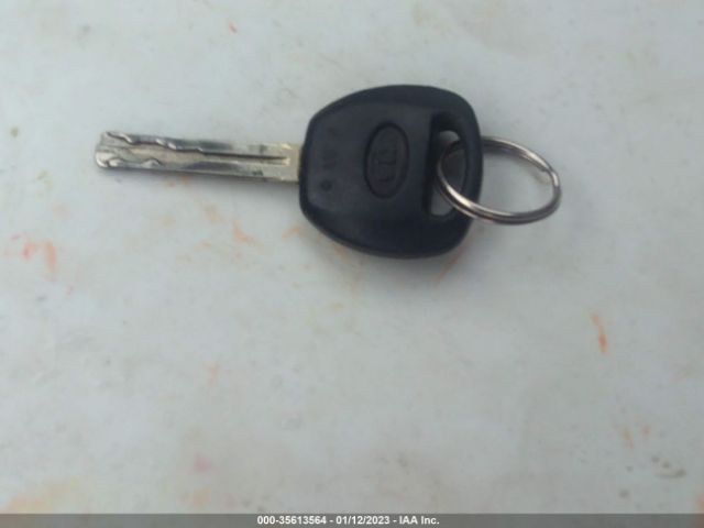 KNDJJ741395035192 KIA Borrego Ex