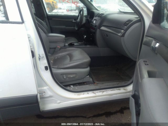 KNDJJ741395035192 KIA Borrego Ex