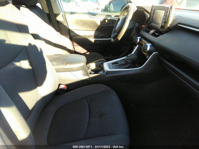 2020 Toyota RAV4, VIN: 2T3F1RFV6LC085183