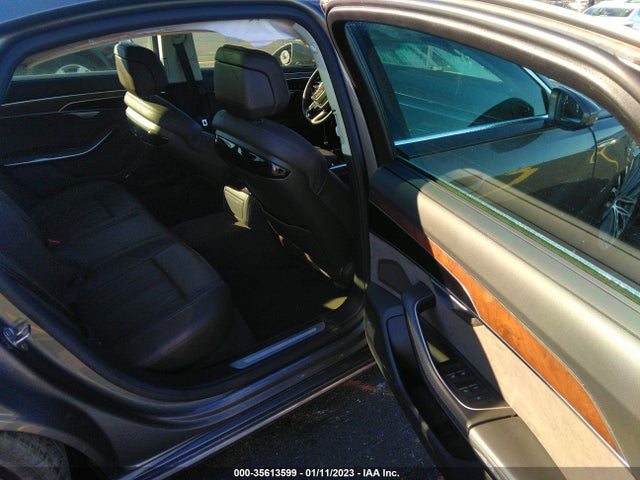 2019 Audi A8, VIN: WAU8DAF84KN013038