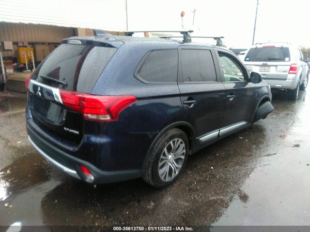 JA4AD2A32JZ052007 Mitsubishi Outlander Es