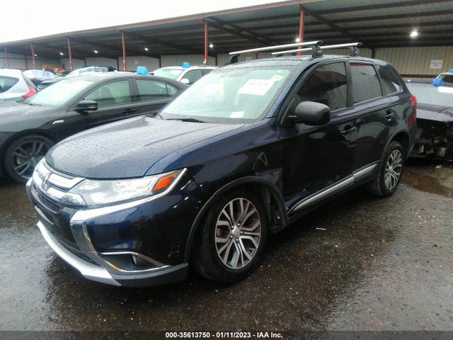 JA4AD2A32JZ052007 Mitsubishi Outlander Es