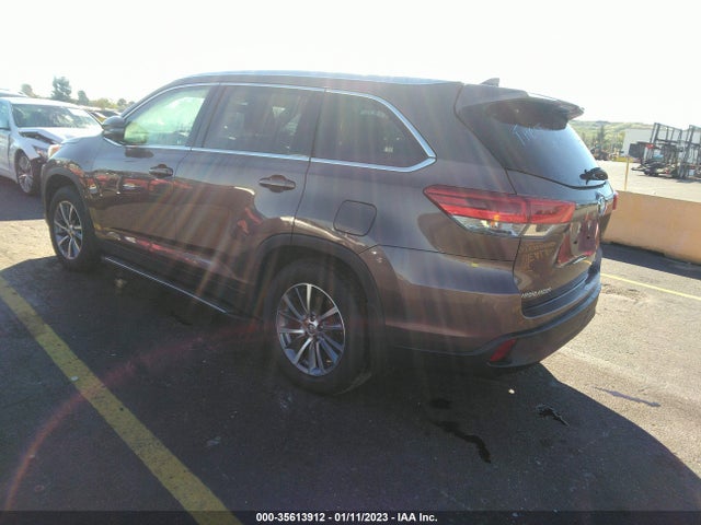 2019 Toyota Highlander, VIN: 5TDJZRFH7KS712999