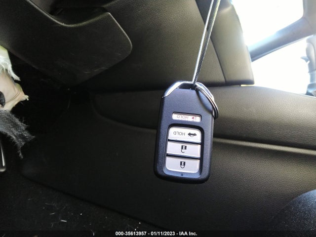 2022 Honda Accord, VIN: 1HGCV1F38NA049679