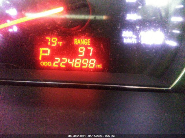 5XYKTCA69EG445665 KIA SORENTO LX