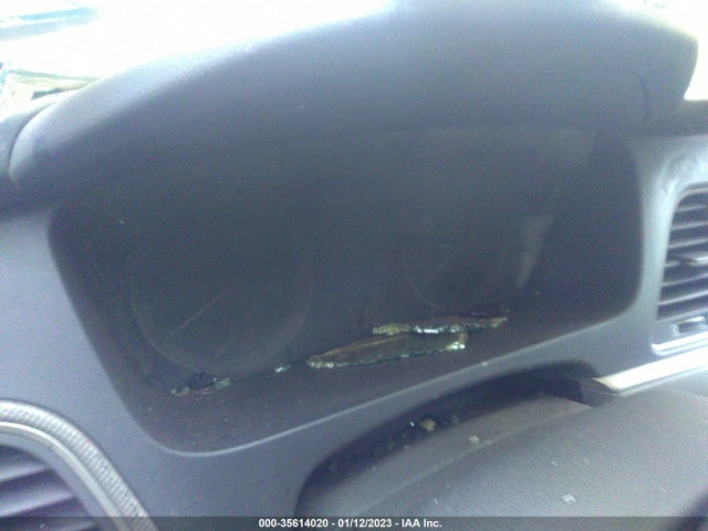 2015 HYUNDAI SONATA 2.4L SE VIN: 5NPE24AF8FH183637