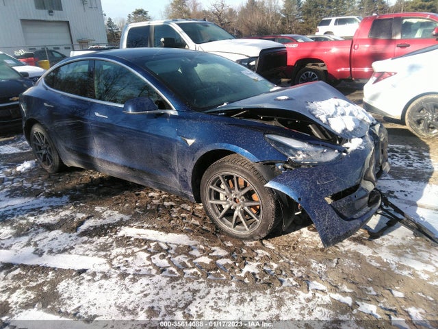 2019 Tesla 3, VIN: 5YJ3E1EB4KF210930