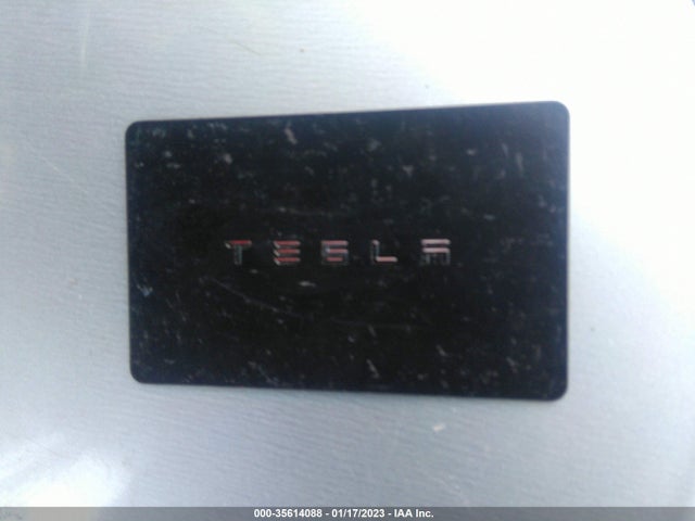 Tesla Model 3 Long Range/performance 2019 5YJ3E1EB4KF210930 Image 3