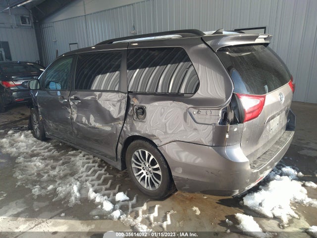 2019 Toyota Sienna, VIN: 5TDYZ3DC8KS013030