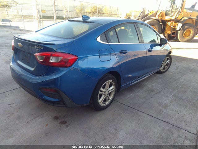 2017 Chevrolet Cruze, VIN: 1G1BE5SMXH7220815