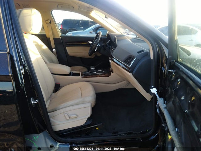 WA1ANAFY1J2112590 Audi Q5 Premium/tech Premium