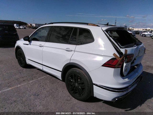 3VVCB7AXXNM025490 Volkswagen Tiguan Se R-line Black
